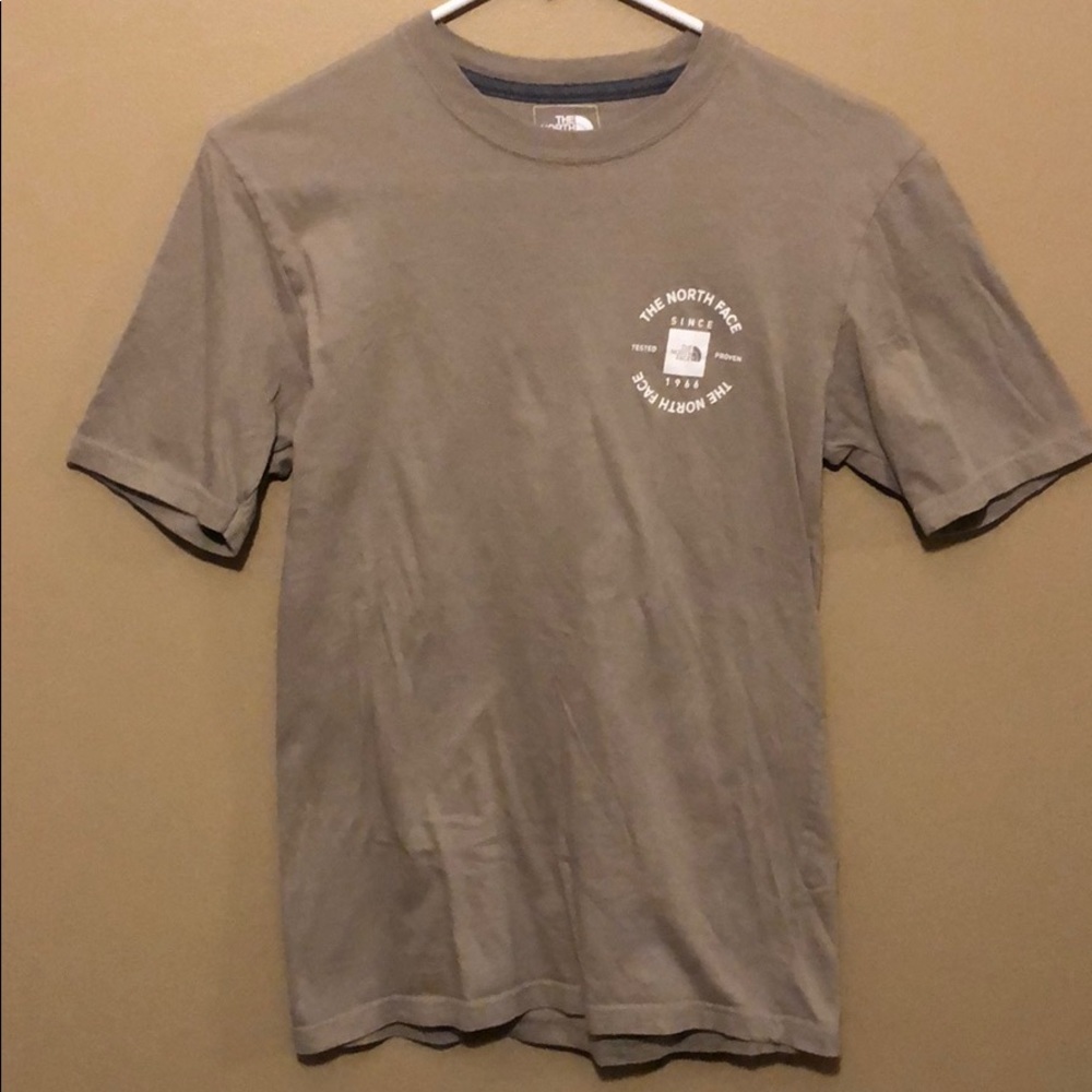 North Face T-shirt. Size xsmall.